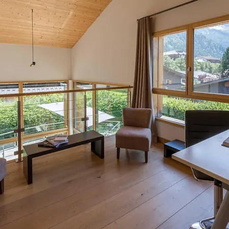 Alpstuga Couttet - Year