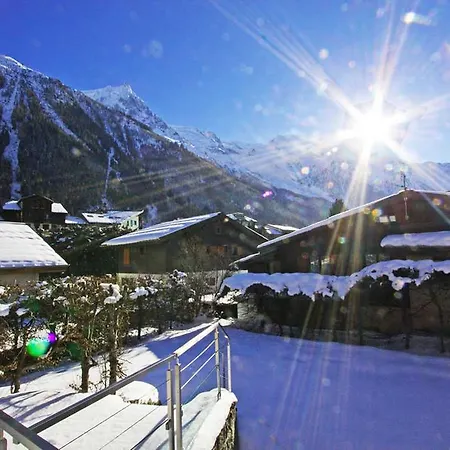 Couttet - Year * Chamonix Mont Blanc