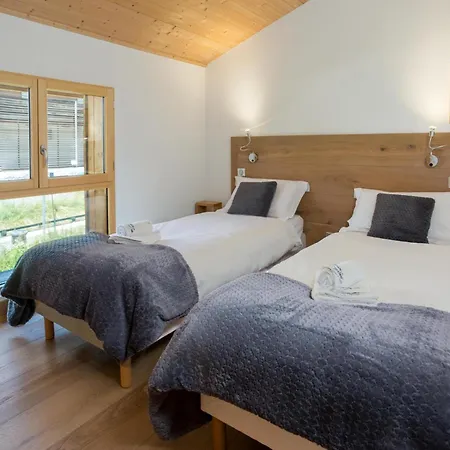 Couttet - Year Chalet