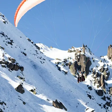 Domek alpejski Couttet - Year